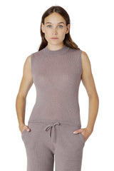 CASHMERE SLEEVELESS SWEATER