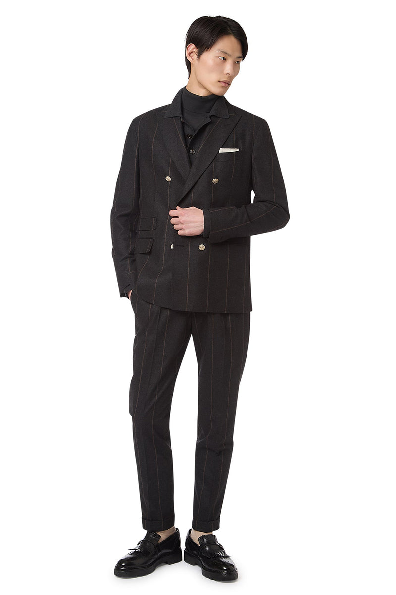 DOUBLE-BREASTED SUIT WITH PANTS
