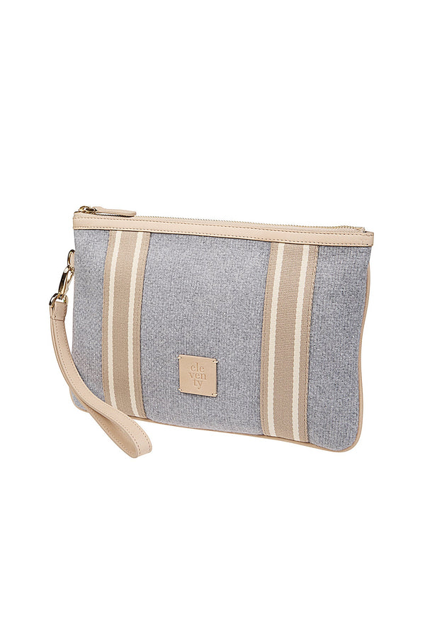 POUCH