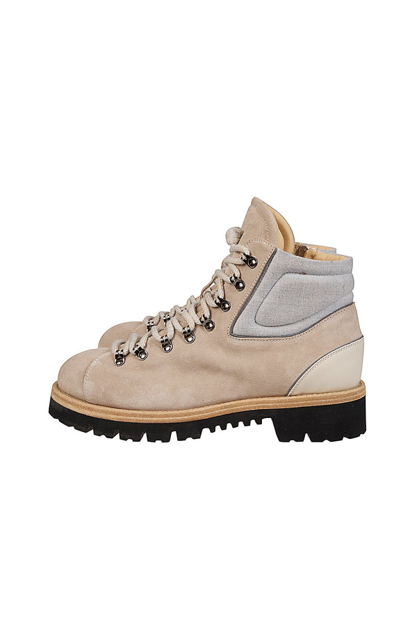 LACED ANKLE BOOT