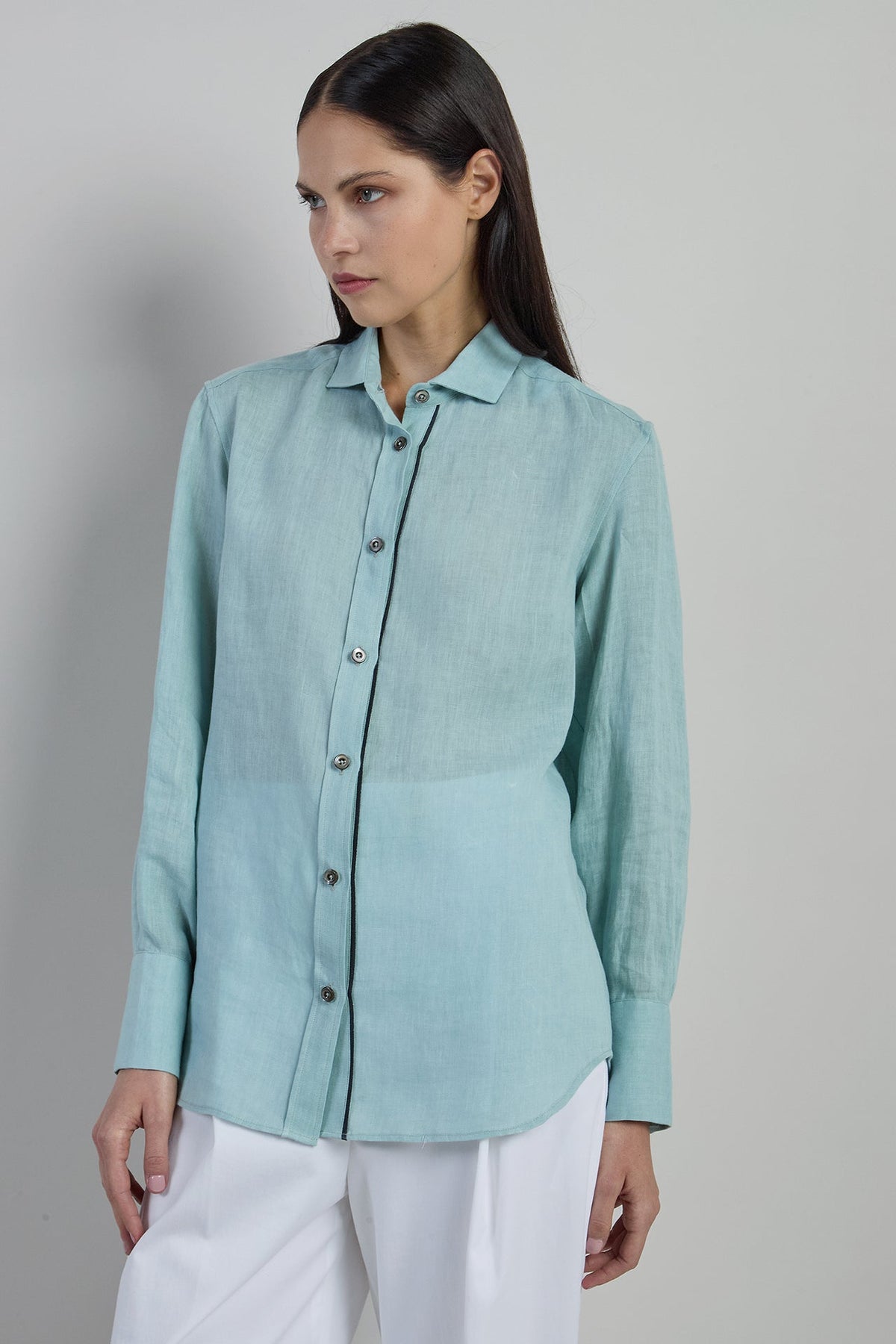 Women's Classic Linen Shirt with Spread Collar | Eleventy Eleventy Milano USA Women's Classic Linen Shirt with Spread Collar | Eleventy Eleventy Milano USA